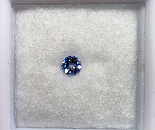Faceted Benitoite .20 cts., 3.60 mm, VVS