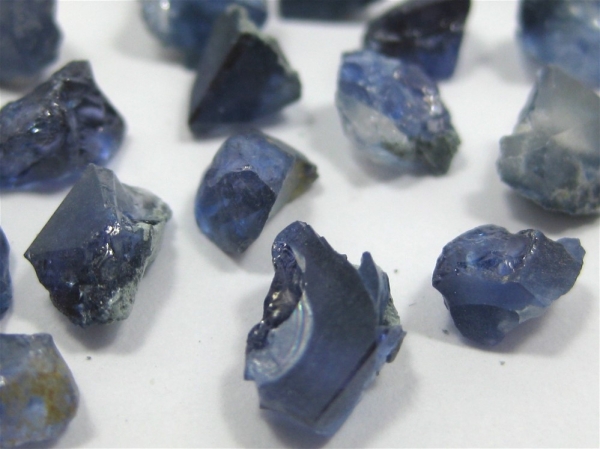 Benitoite Facet Rough, Melee Parcel, 22.48 ctw, 34 pieces - Capistrano ...