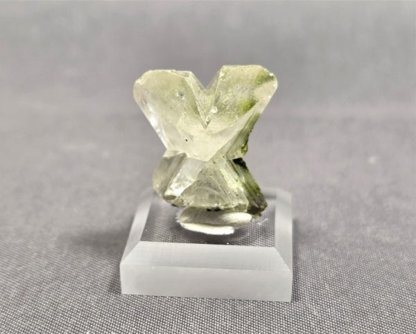 Cerussite "X Twin", Tsumeb Mine, Tsumeb, Oshikoto Region, Namibia